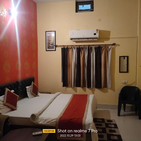 Gangotri Paying Guest House Varanasi Dış mekan fotoğraf